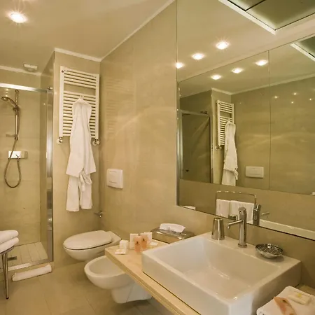 Roma Hotel