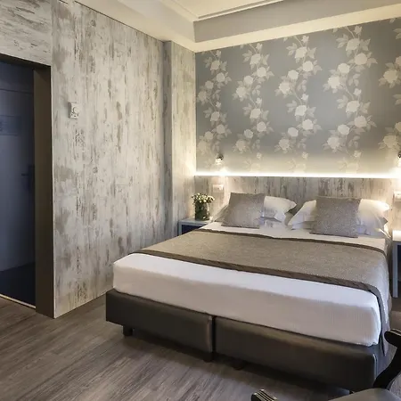 Roma Hotel